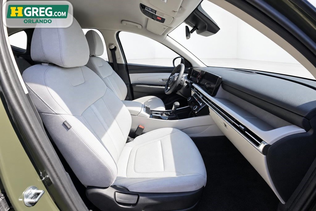 Used 2025 Hyundai Tucson SEL FWD image 11