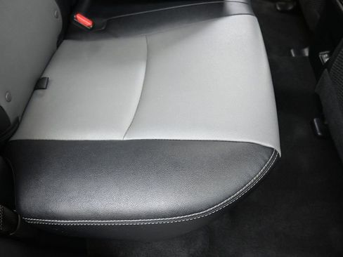 Used 2021 Toyota 4Runner SR5 Premium w/ Moonroof Package AWD/4WD image 16