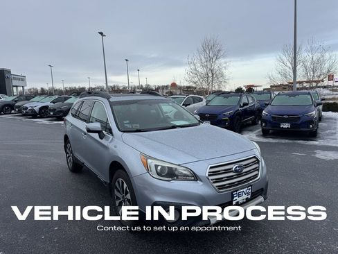 Used 2015 Subaru Outback 2.5i Limited image 1