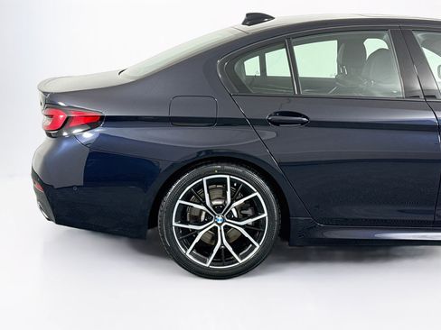 Used 2021 BMW 530i xDrive w/ M Sport Package AWD/4WD image 45