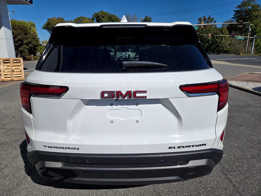 Used 2026 GMC Terrain Elevation FWD image 6