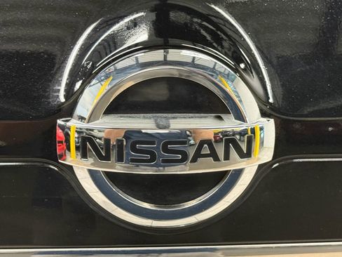 Used 2015 Nissan Rogue S AWD/4WD image 14