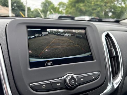 Used 2019 Chevrolet Equinox LT w/ LPO, Floor Liner Package FWD image 29