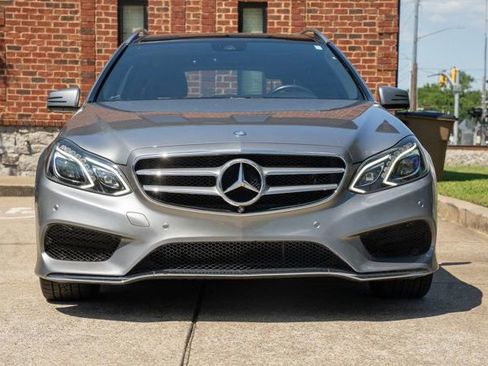 Used 2015 Mercedes-Benz E 350 4MATIC Wagon image 2