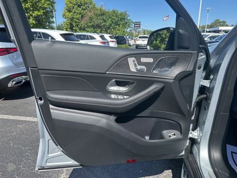 New 2026 Mercedes-Benz GLS 450 4MATIC image 20