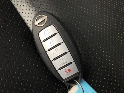 Used 2023 Nissan Murano SL image 25