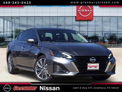 Used 2024 Nissan Altima 2.5 SL