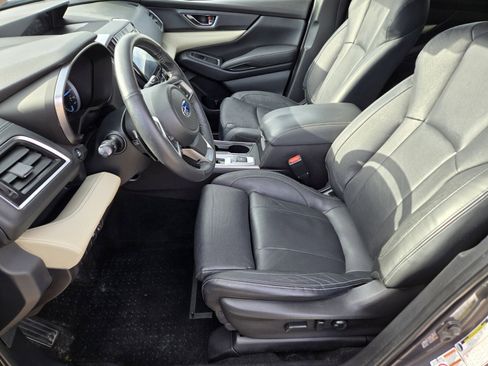 Used 2019 Subaru Ascent Limited image 11