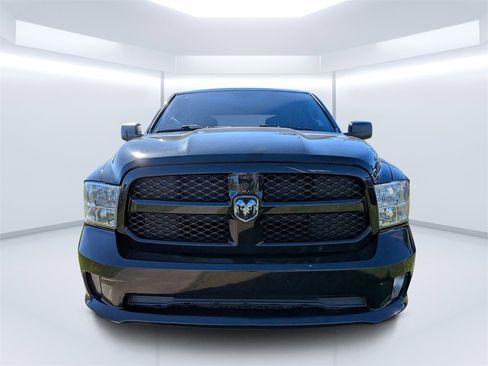 Used 2015 RAM 1500 Express image 8