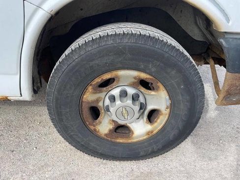 Used 2006 Chevrolet Express 3500 Extended image 19