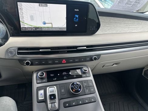 Used 2024 Hyundai Palisade Calligraphy AWD/4WD image 11