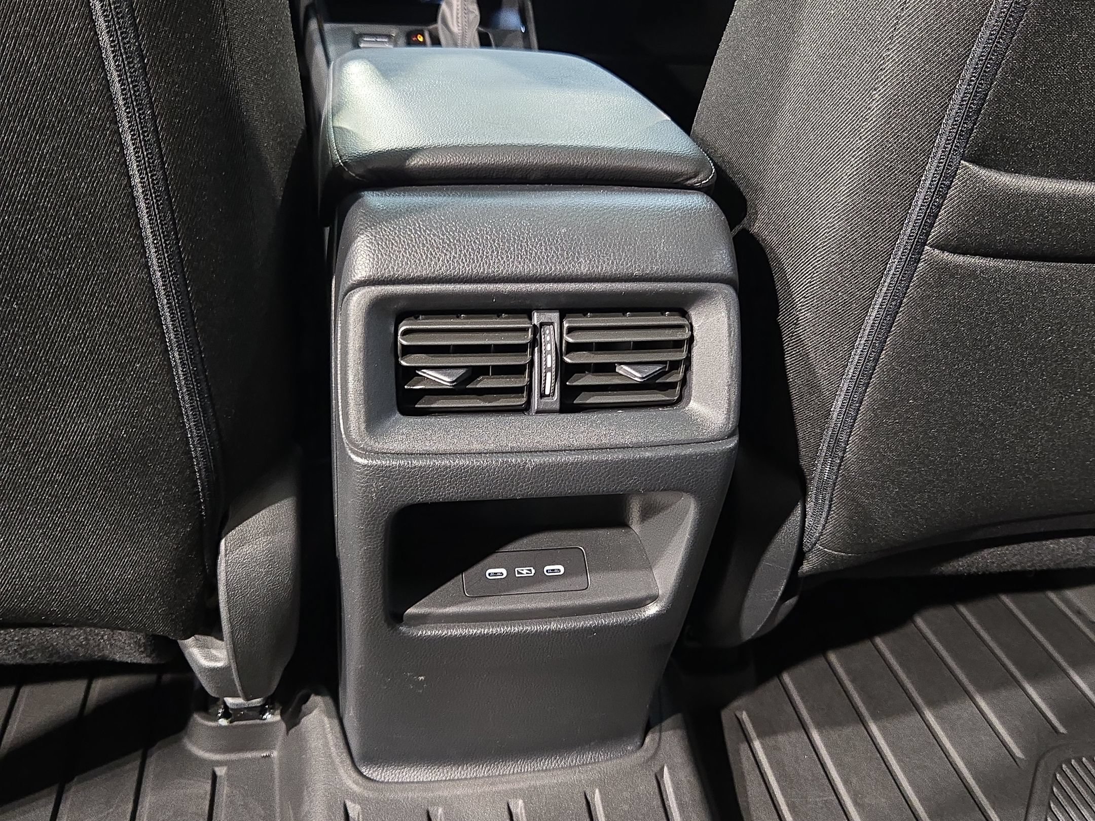 Used 2025 Honda CR-V EX image 37