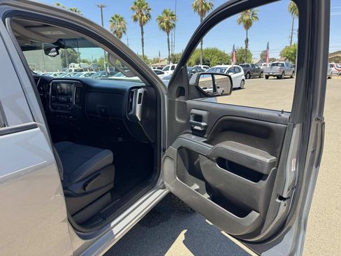 Used 2017 Chevrolet Silverado 1500 LT w/ High Desert Package AWD/4WD image 17
