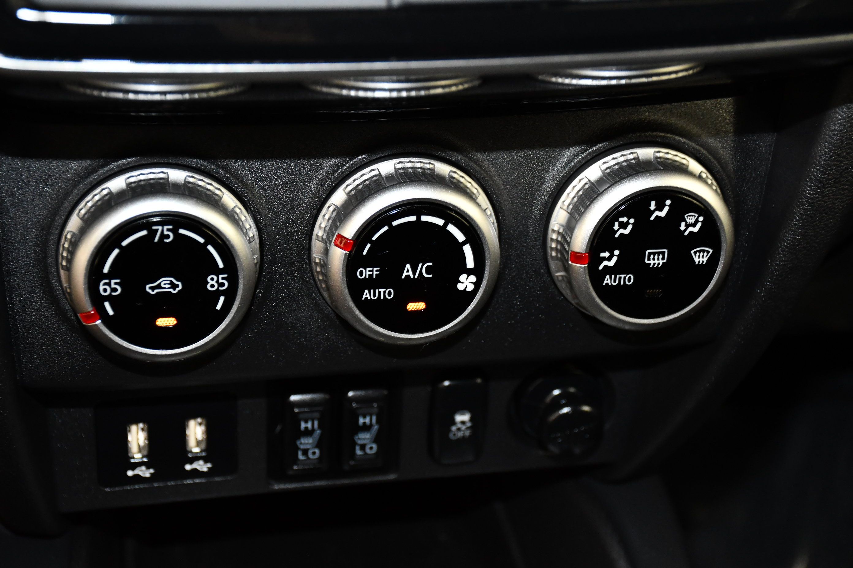 Used 2024 Mitsubishi Outlander Sport SE AWD/4WD image 28