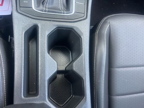 Used 2024 Volkswagen Jetta SE image 18