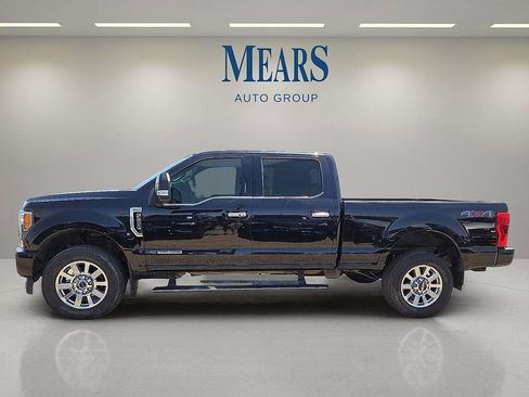 Used 2019 Ford F250 Limited image 6