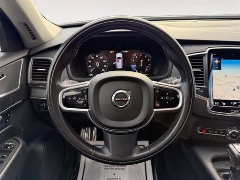 Used 2020 Volvo XC90 T6 Momentum w/ Protection Package image 13