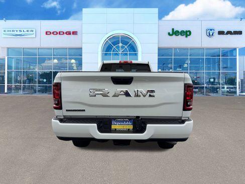 New 2025 RAM 2500 Big Horn image 9