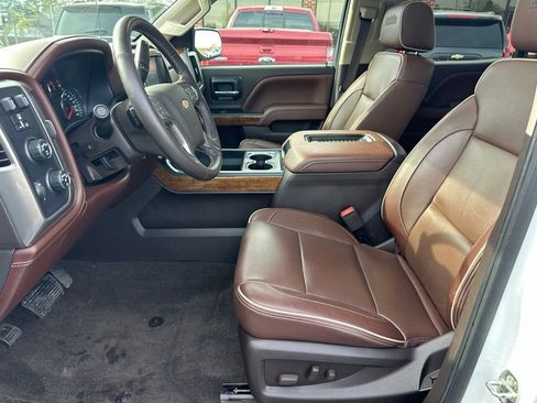 Used 2018 Chevrolet Silverado 1500 High Country w/ High Desert Package image 14