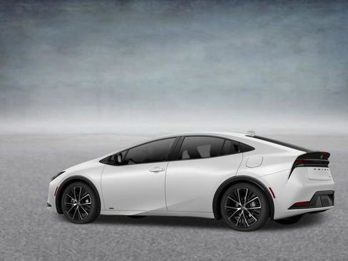 New 2026 Toyota Prius XLE AWD/4WD image 5