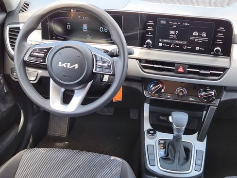 Certified 2026 Kia Seltos LX FWD image 25