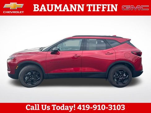 Used 2024 Chevrolet Blazer LT w/ Convenience Package FWD image 6