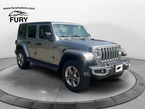 Used 2018 Jeep Wrangler Unlimited Sahara AWD/4WD image 1