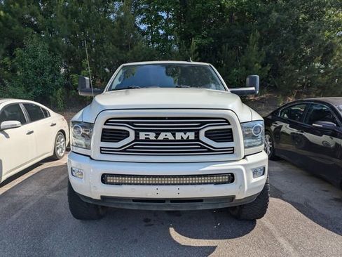 Used 2018 RAM 2500 Laramie w/ Sport Appearance Group AWD/4WD image 5