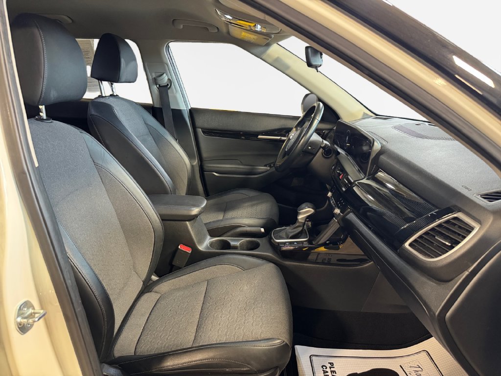 Certified 2024 Kia Seltos X-Line AWD/4WD image 26