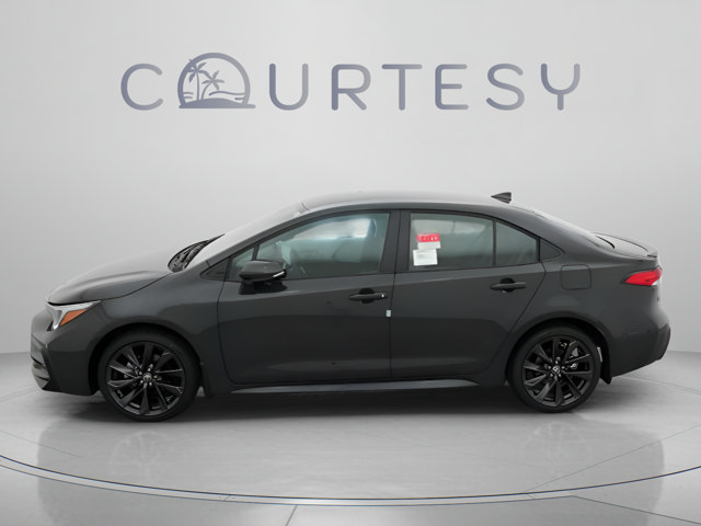 Used 2026 Toyota Corolla SE FWD image 5