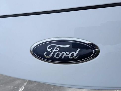 Used 2021 Ford Escape SE AWD/4WD image 9