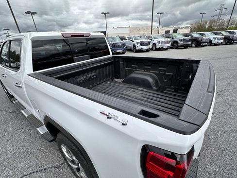 New 2026 GMC Sierra 1500 SLT w/ SLT Premium Plus Package AWD/4WD image 41