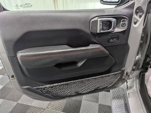 Used 2021 Jeep Wrangler Unlimited Rubicon AWD/4WD image 14