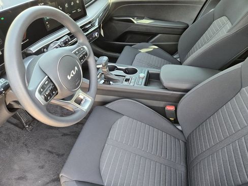 New 2026 Kia K5 LXS FWD image 10