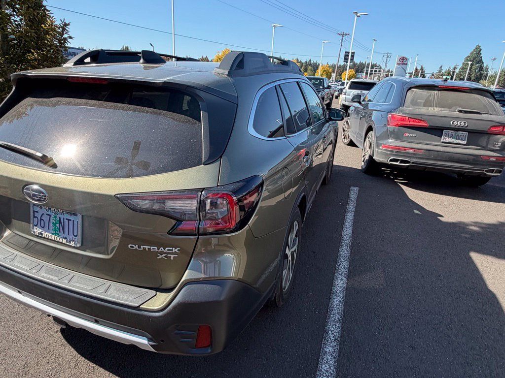 Used 2022 Subaru Outback Limited XT AWD/4WD image 6
