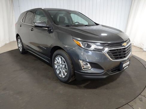 Used 2018 Chevrolet Equinox LT image 11