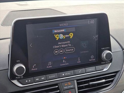 Used 2023 Nissan Altima 2.5 SV image 14