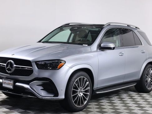 Used 2026 Mercedes-Benz GLE 450 4MATIC image 3
