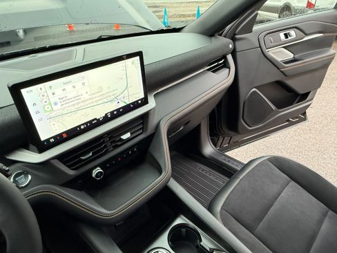 New 2026 Ford Explorer Tremor w/ Tremor Ultimate Package AWD/4WD image 28