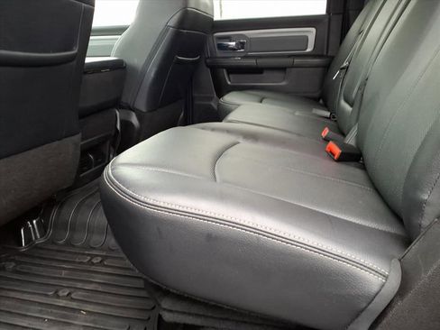 Used 2018 RAM 2500 Power Wagon w/ Leather & Luxury Group image 15