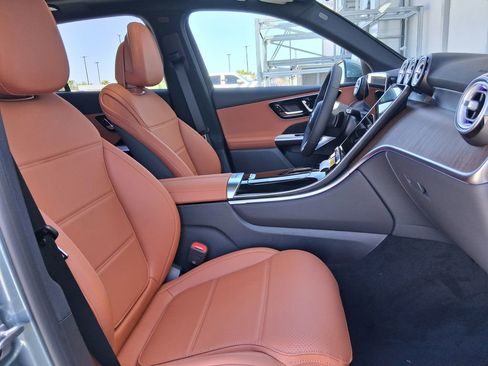 New 2026 Mercedes-Benz GLC 300 image 27