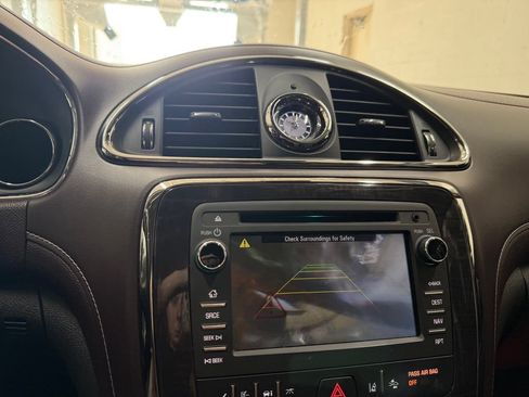 Used 2017 Buick Enclave Premium AWD/4WD image 16