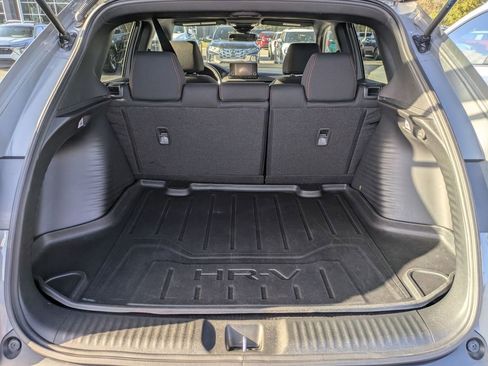 Used 2024 Honda HR-V Sport image 23