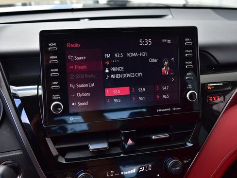 Used 2022 Toyota Camry XSE FWD image 38