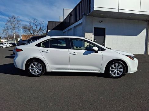 Certified 2024 Toyota Corolla LE image 7