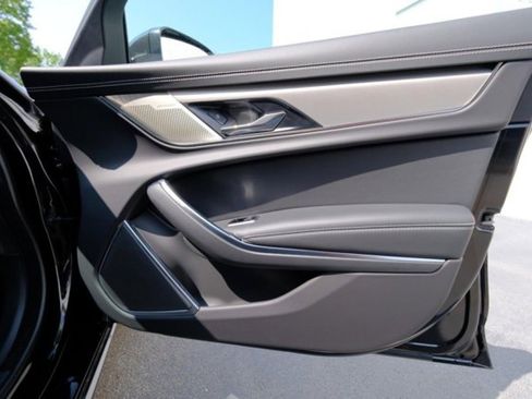 New 2024 Jaguar XF R-Dynamic SE image 18