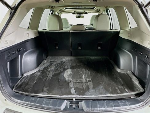 Used 2023 Subaru Forester Limited image 16