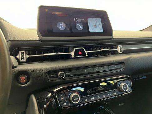 Used 2024 Toyota Supra Premium image 12