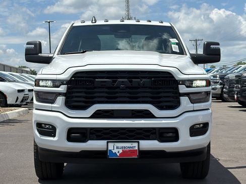 New 2026 RAM 2500 Lone Star AWD/4WD image 2