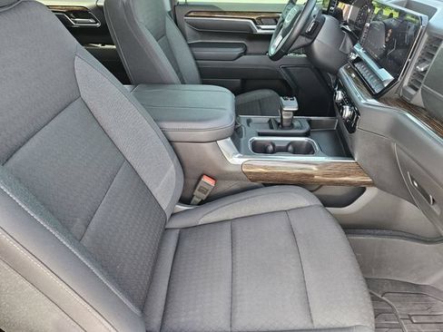 Used 2024 GMC Sierra 1500 Elevation w/ X31 Off-Road Package AWD/4WD image 15